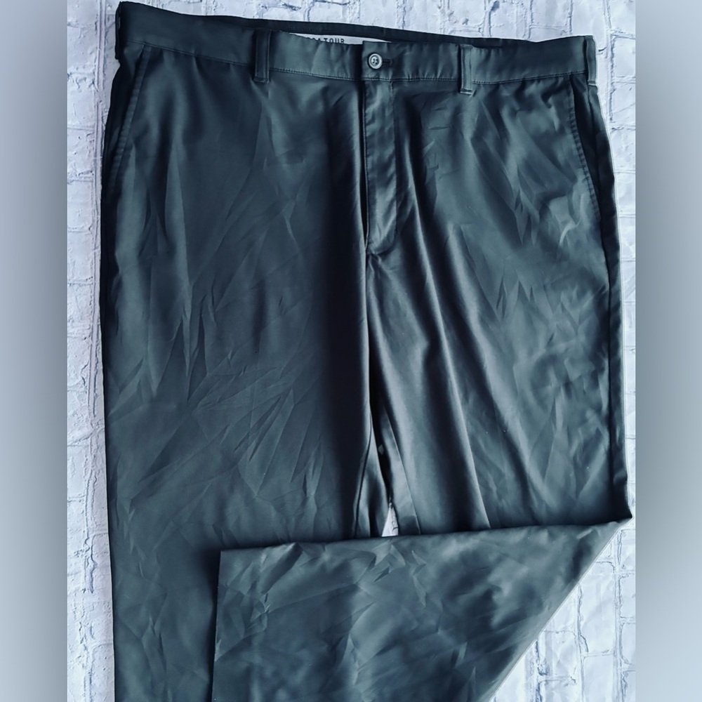 PGA tour mens size 40x30 golf pants